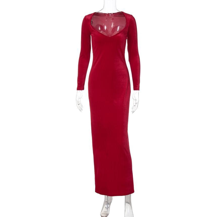 Long-Sleeve Sweetheart-Neckline Midi Velvet Bodycon Dress Product Image