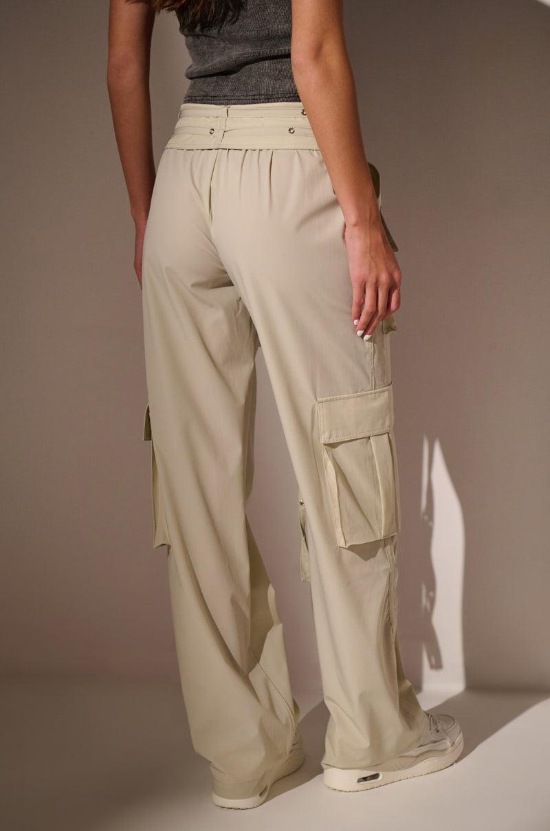 ON THE MOVE TROUSER Product Image