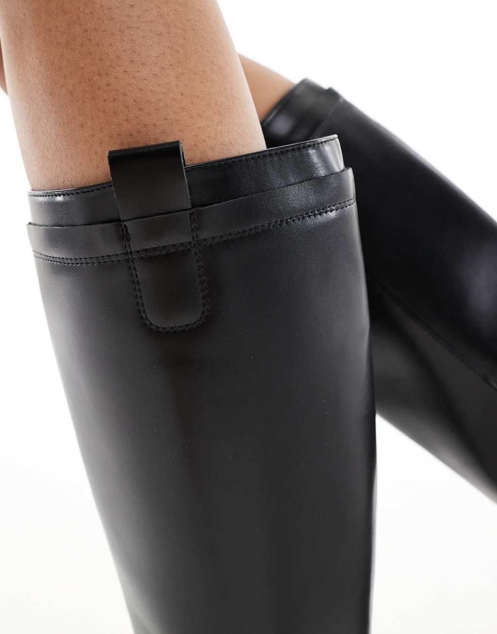 Bershka riding boots in black Product Image