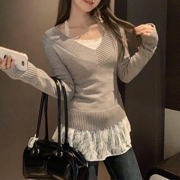 Long Sleeve V-Neck Plain Knit Top / Sleeveless V-Neck Plain Padded Lace Top Product Image