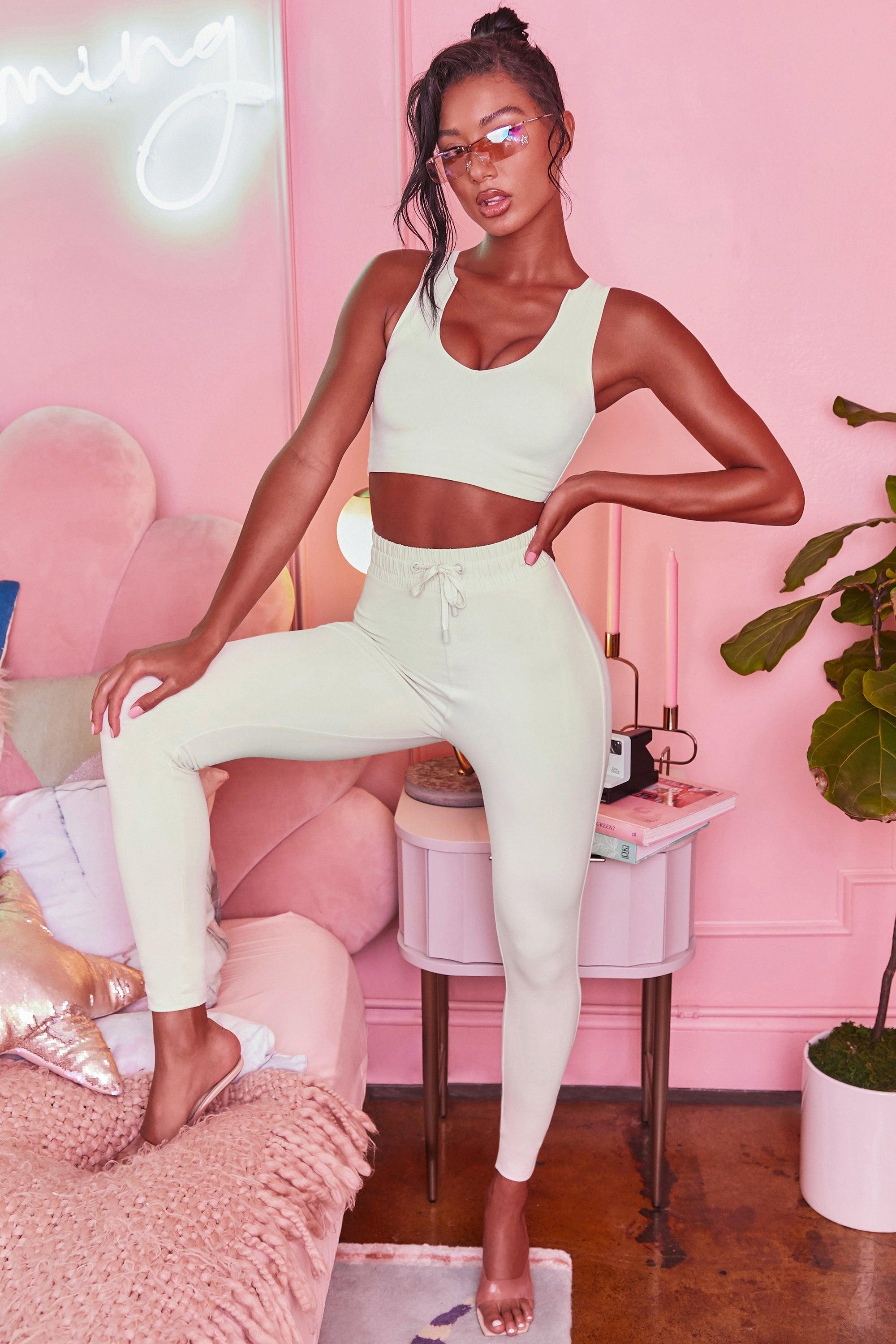 We Chillin' High Waisted Leggings in Cream Female Product Image