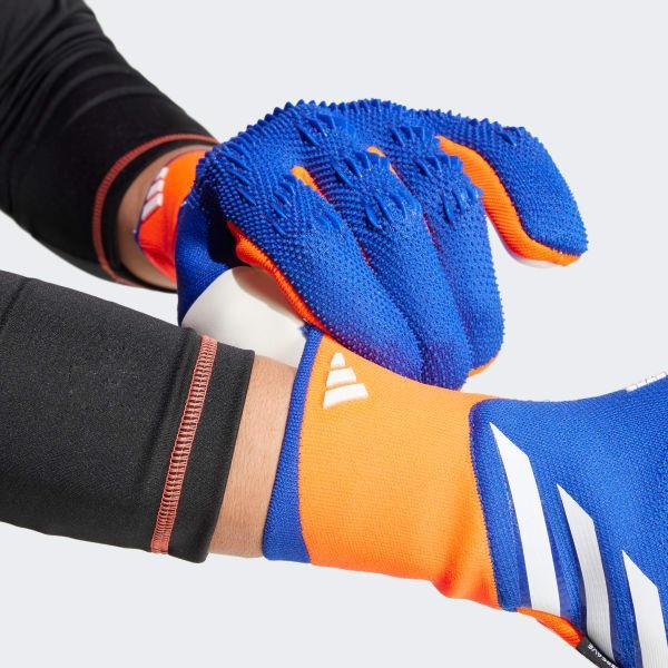 Predator Pro Fingersave Goalkeeper Gloves Product Image