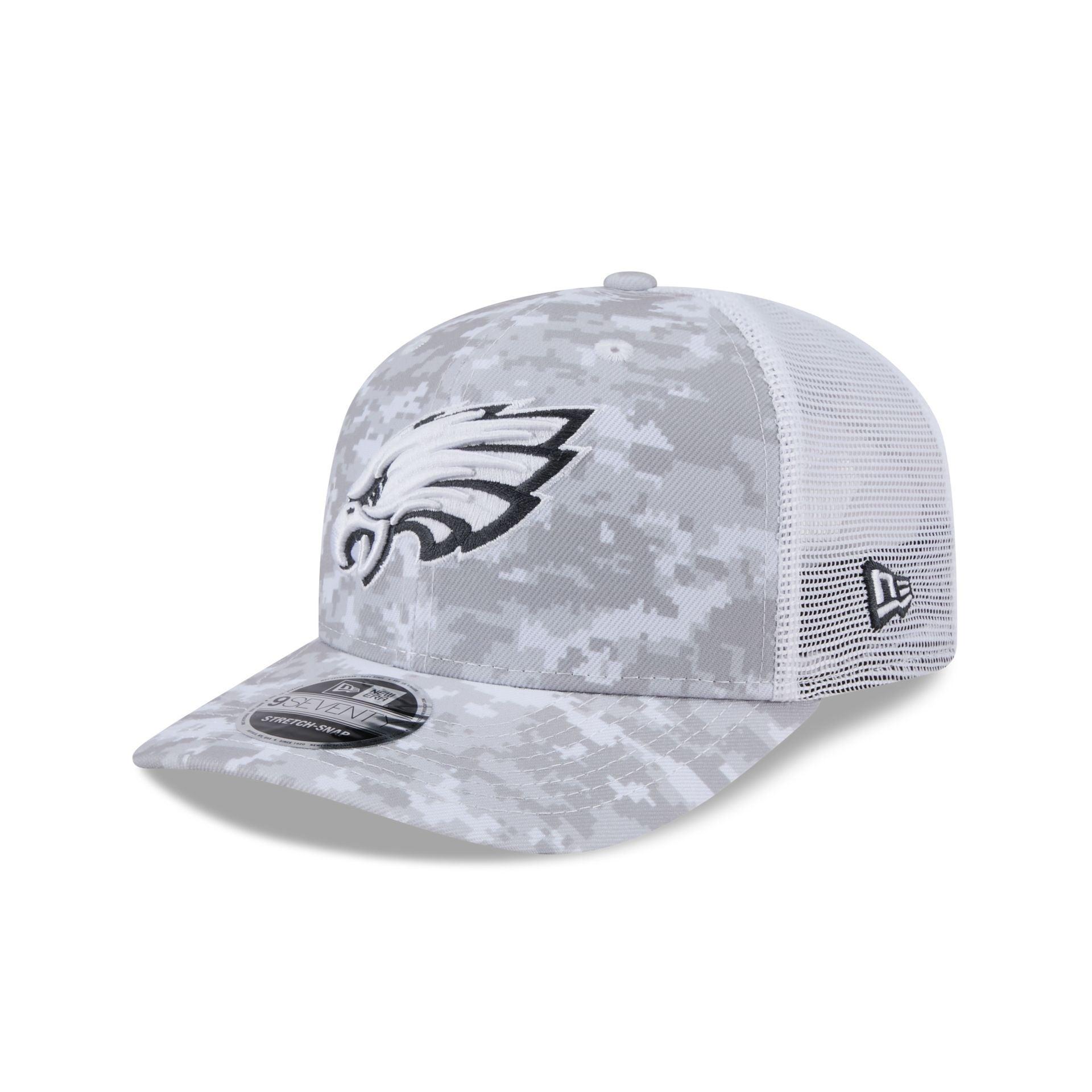 Philadelphia Eagles 2024 Salute to Service 9SEVENTY Trucker Hat Male Product Image