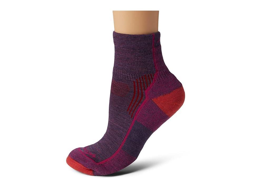 Darn Tough Vermont Hiker 1/4 Socks Cushion (Berry) Women's Quarter Length Socks Shoes Product Image