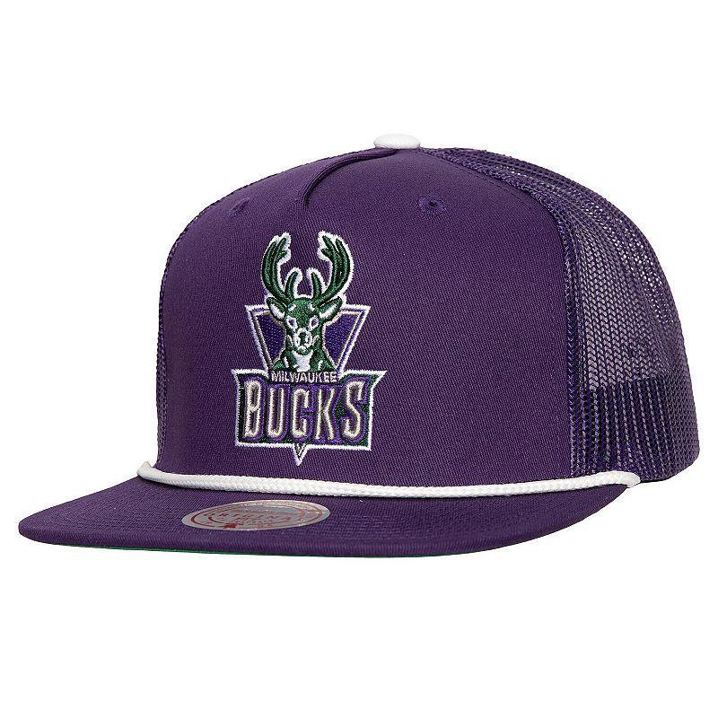 Mens Mitchell & Ness Milwaukee Bucks Roper Meshback Trucker Snapback Hat Product Image