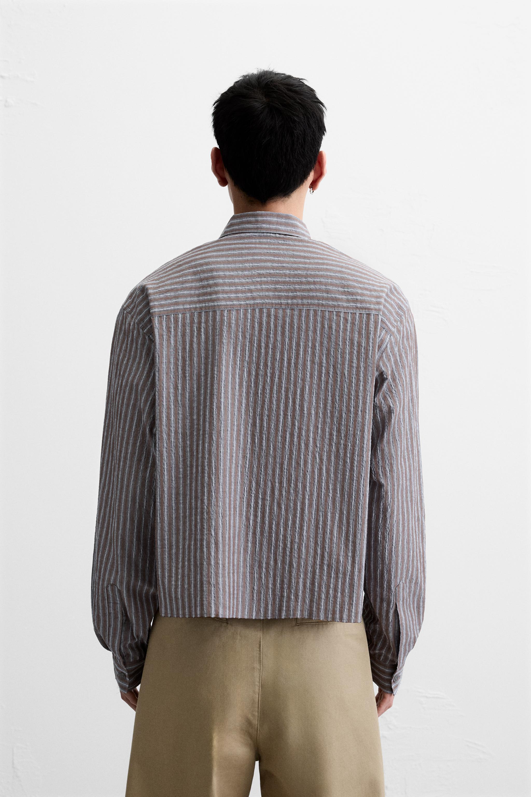 STRIPED CROPPED FIT SHIRT Product Image