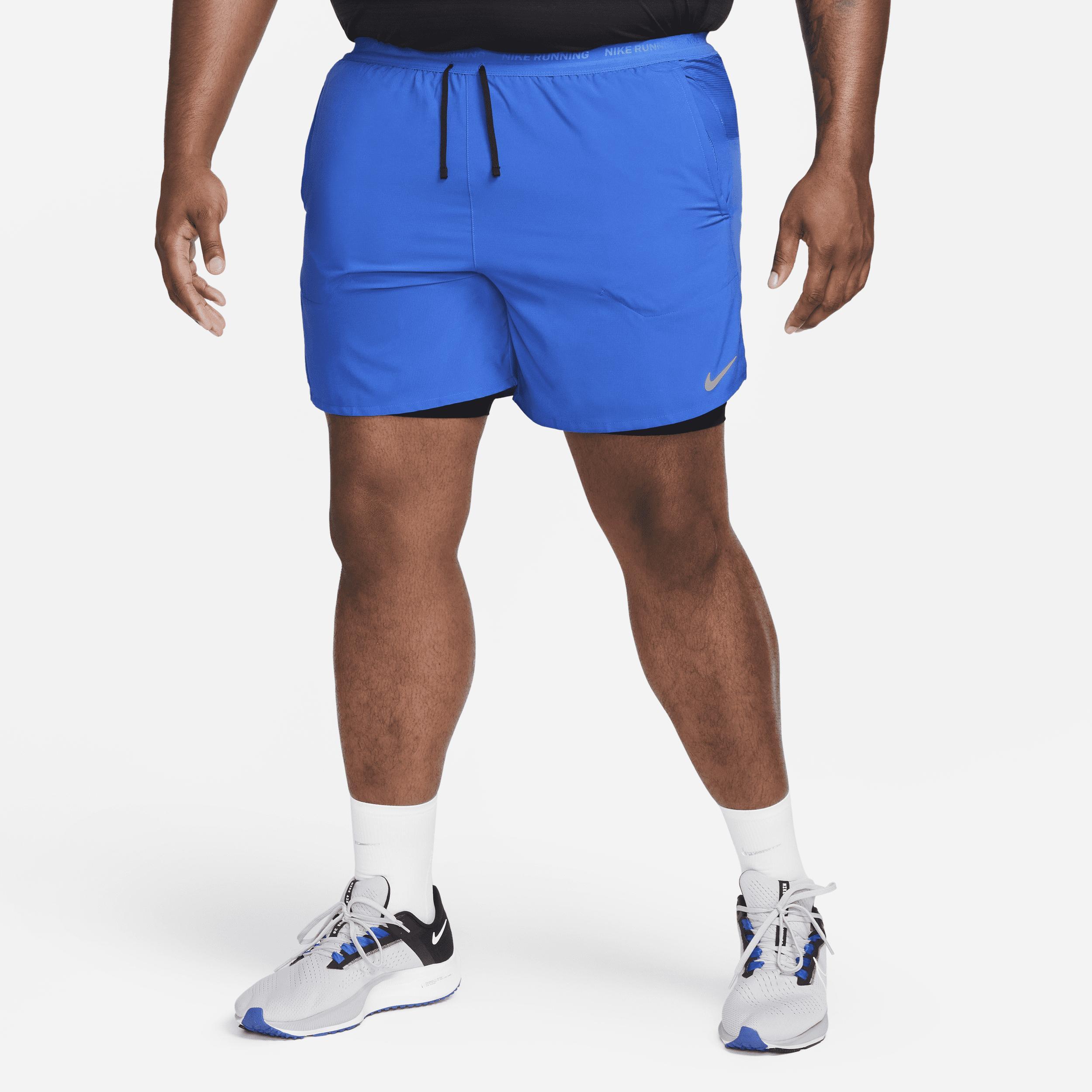 Nike Men's Stride Dri-FIT 7" 2-in-1 Running Shorts Product Image