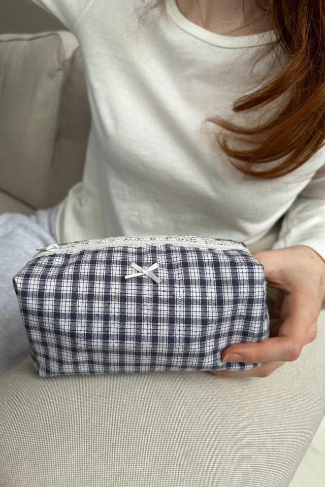 Plaid Makeup Bag Product Image