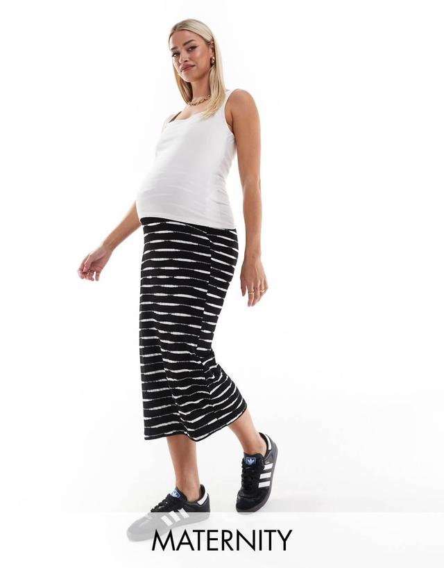 Mamalicious Maternity jersey midi skirt in black with space dye Product Image