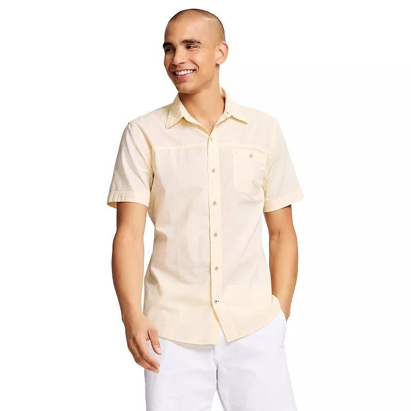 Mens IZOD(R) Chambray Short Sleeve Button Down Shirt Product Image