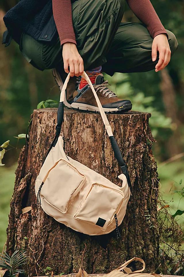 Trailhead Sling Bag Product Image