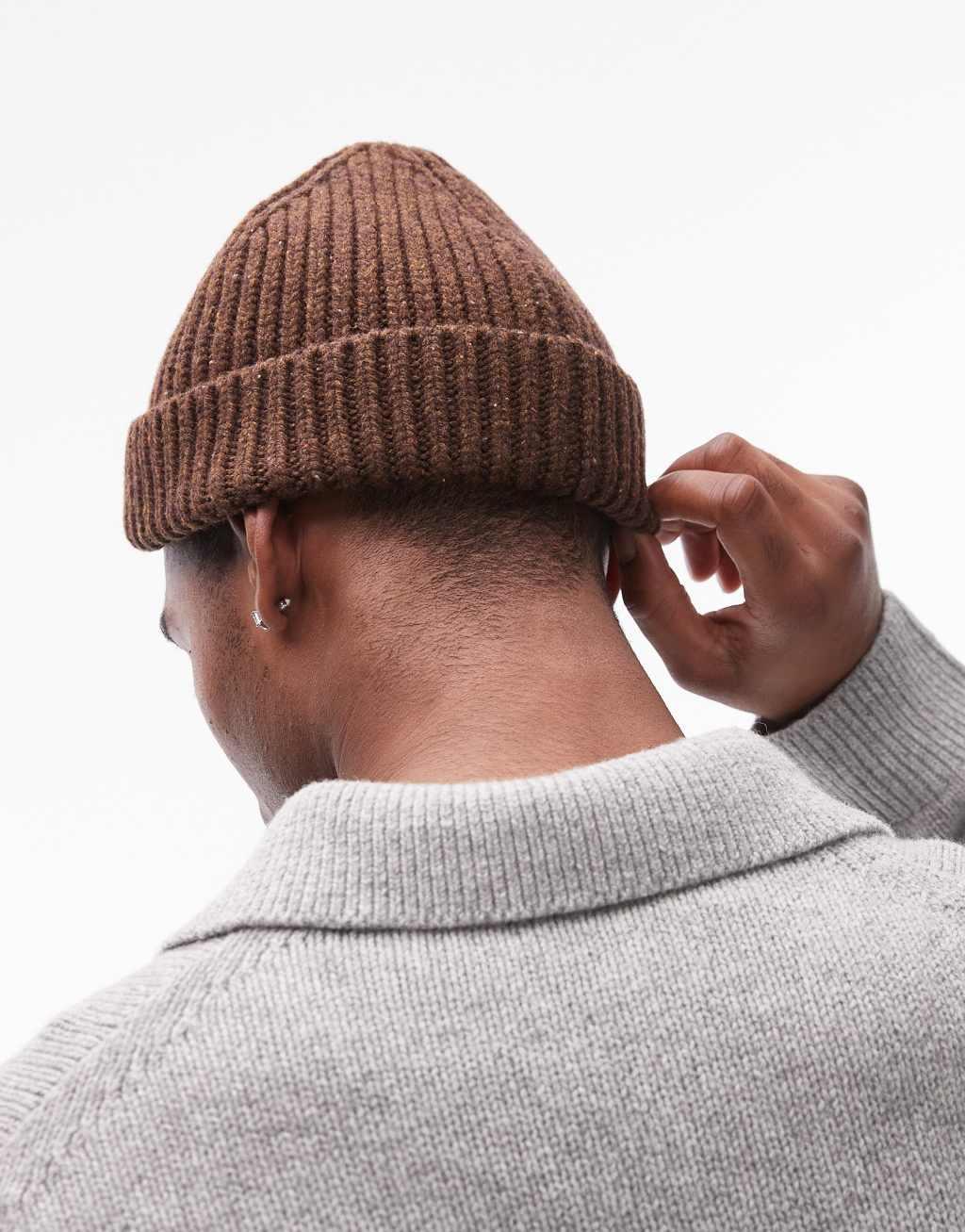 ARKET textured wool short beanie hat in brown Product Image