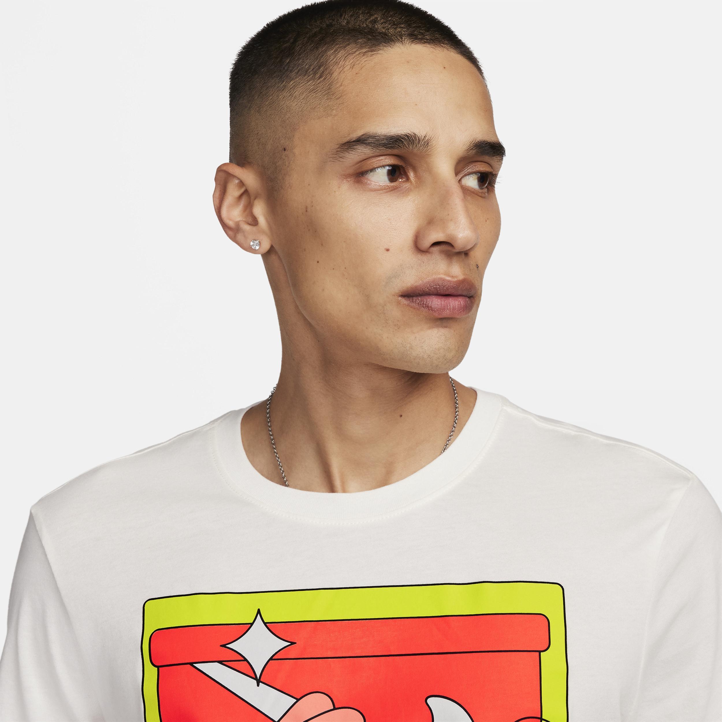 Men's Nike Sportswear T-Shirt  Product Image