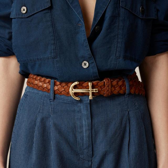 Anchor-buckle belt in Italian leather Product Image