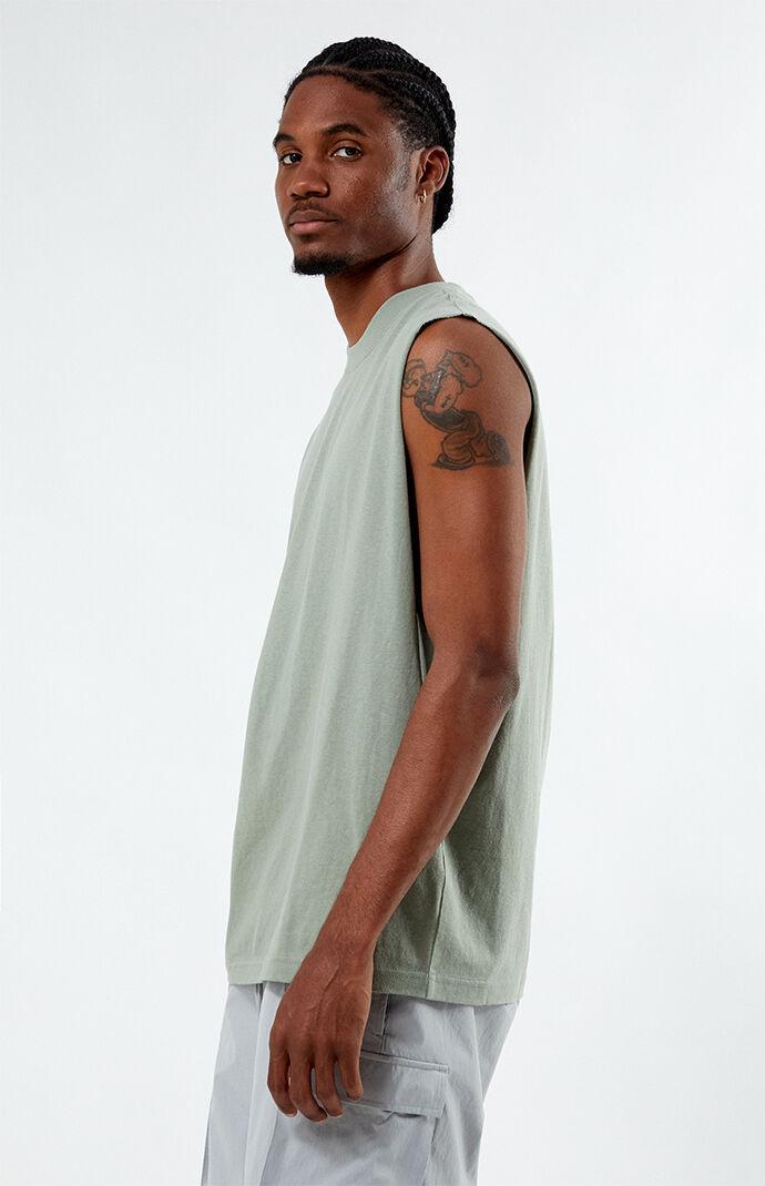 Men's Solid Muscle Tank Top Product Image