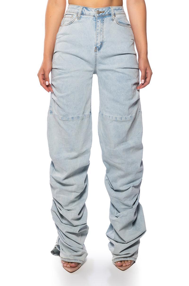 NEVER CHANGE RUCHED RELAXED FIT JEANS IN LIGHT BLUE DENIM Product Image