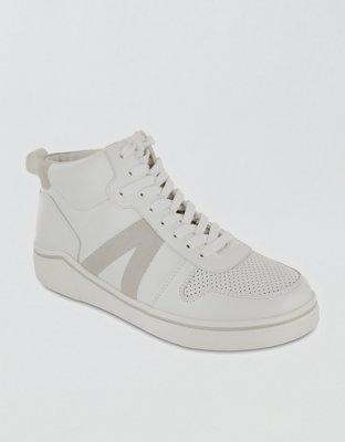 MIA Gio Sneaker Product Image