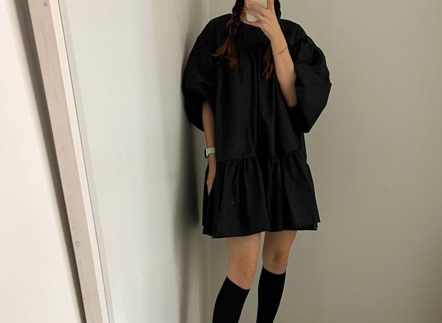 Long-Sleeve Crewneck Plain A-Line Dress Product Image