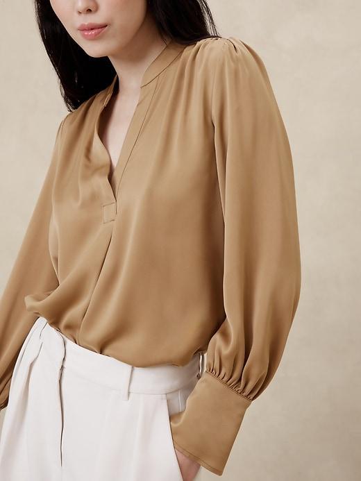 Crepe Volume-Sleeve Blouse Product Image