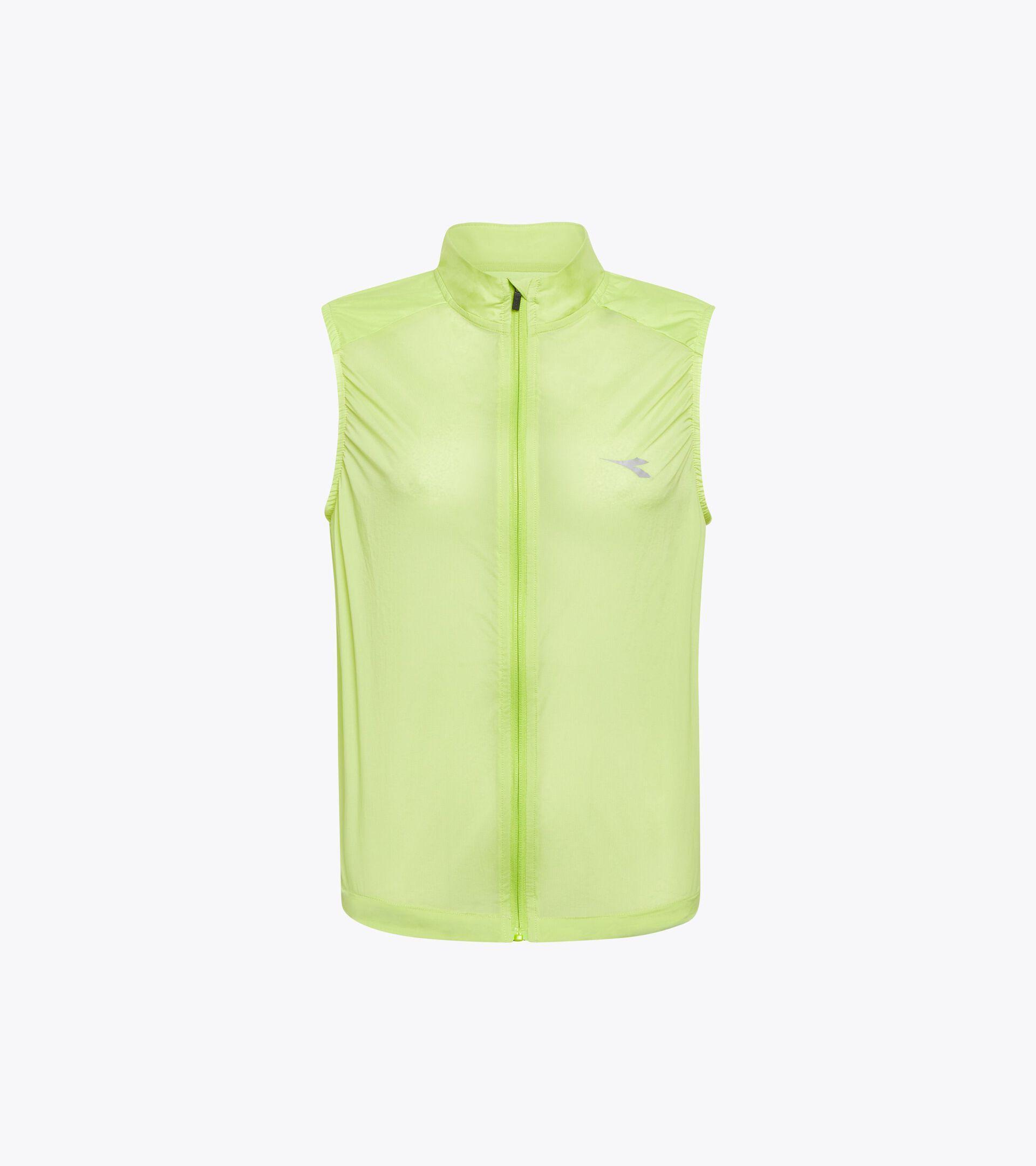 L. PACKABLE VEST Product Image