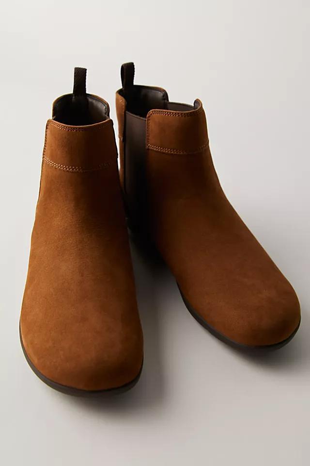 Tari Minimalist Boots Product Image