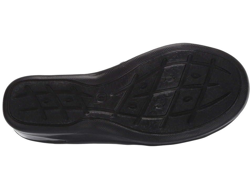 BZees Smile Wedge Slide Sandal Product Image