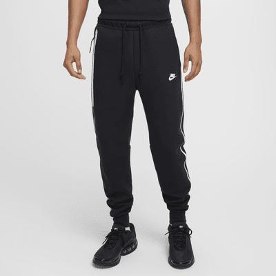 Nike Tech Men's Reflective Details Fleece Joggers Product Image