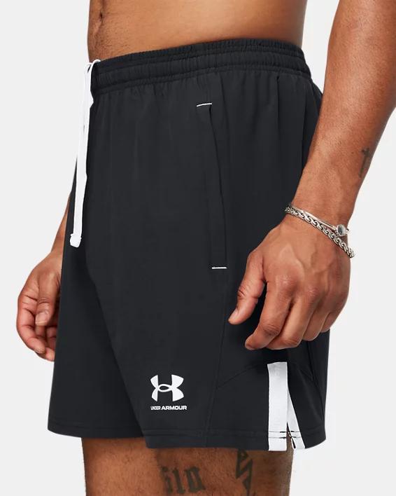 Men's UA Challenger Pro Woven Shorts Product Image