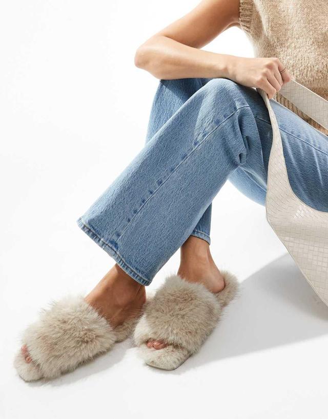 ASOS DESIGN Ziva tipped faux fur mule slippers in cream Product Image