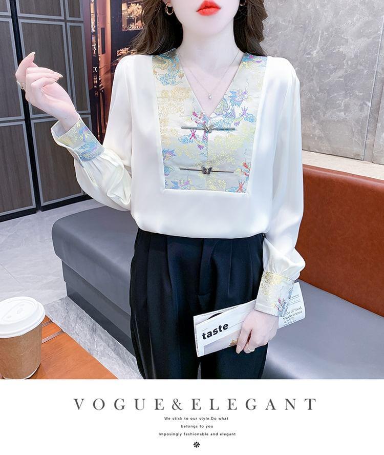 Puff-Sleeve V-Neck Embroidered Blouse Product Image