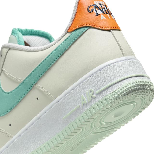 Mens Nike Air Force 1 07 Casual Shoes Product Image