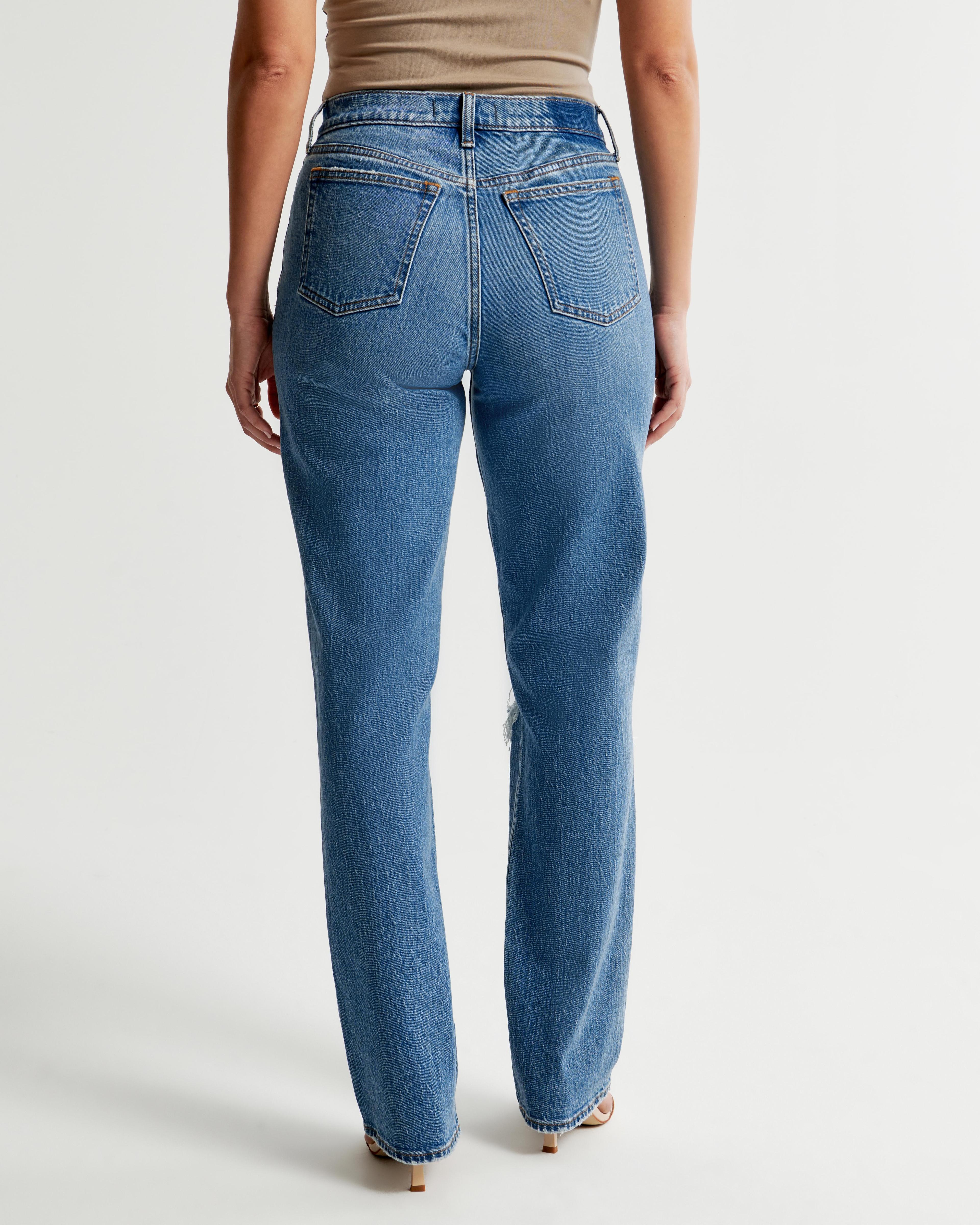 Curve Love Mid Rise 90s Straight Jean Product Image