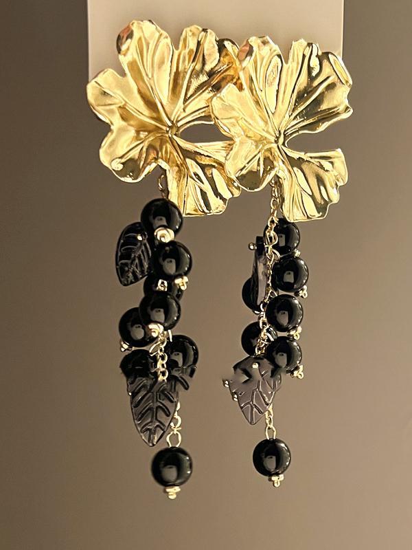 Contrast Color Flower Shape Pleated Drop Earrings Earrings Accessories Product Image