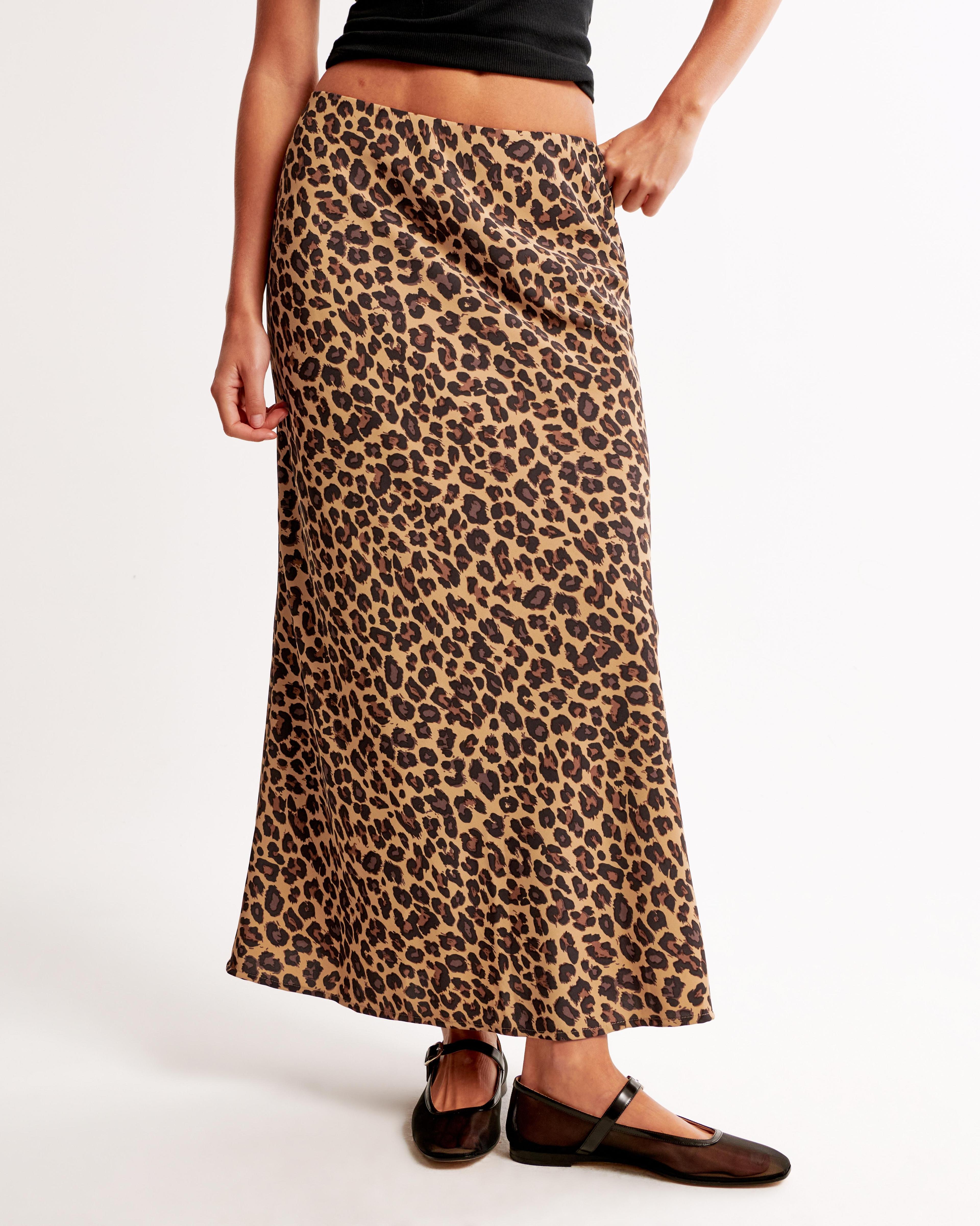 Mid Rise Pattern Maxi Skirt Product Image