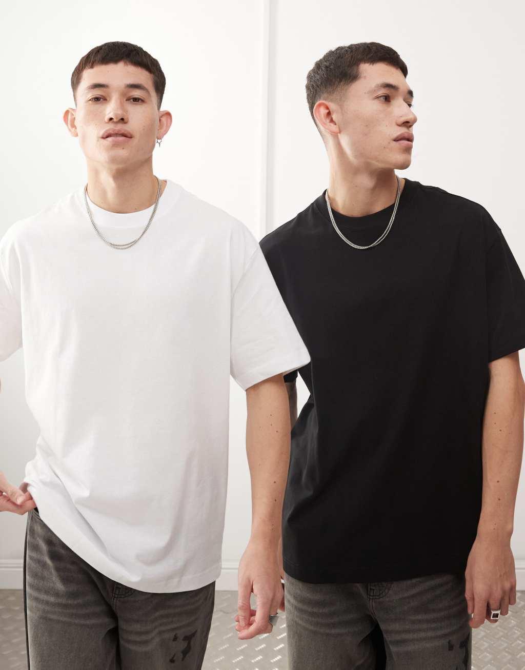 Weekday oversized 2-pack t-shirt Product Image