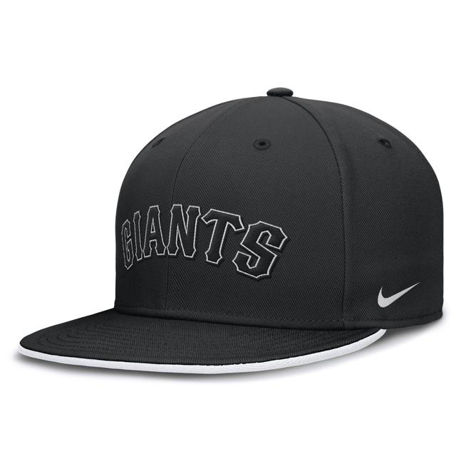 San Francisco Giants Primetime True Nike Men's Dri-FIT MLB Fitted Hat Product Image