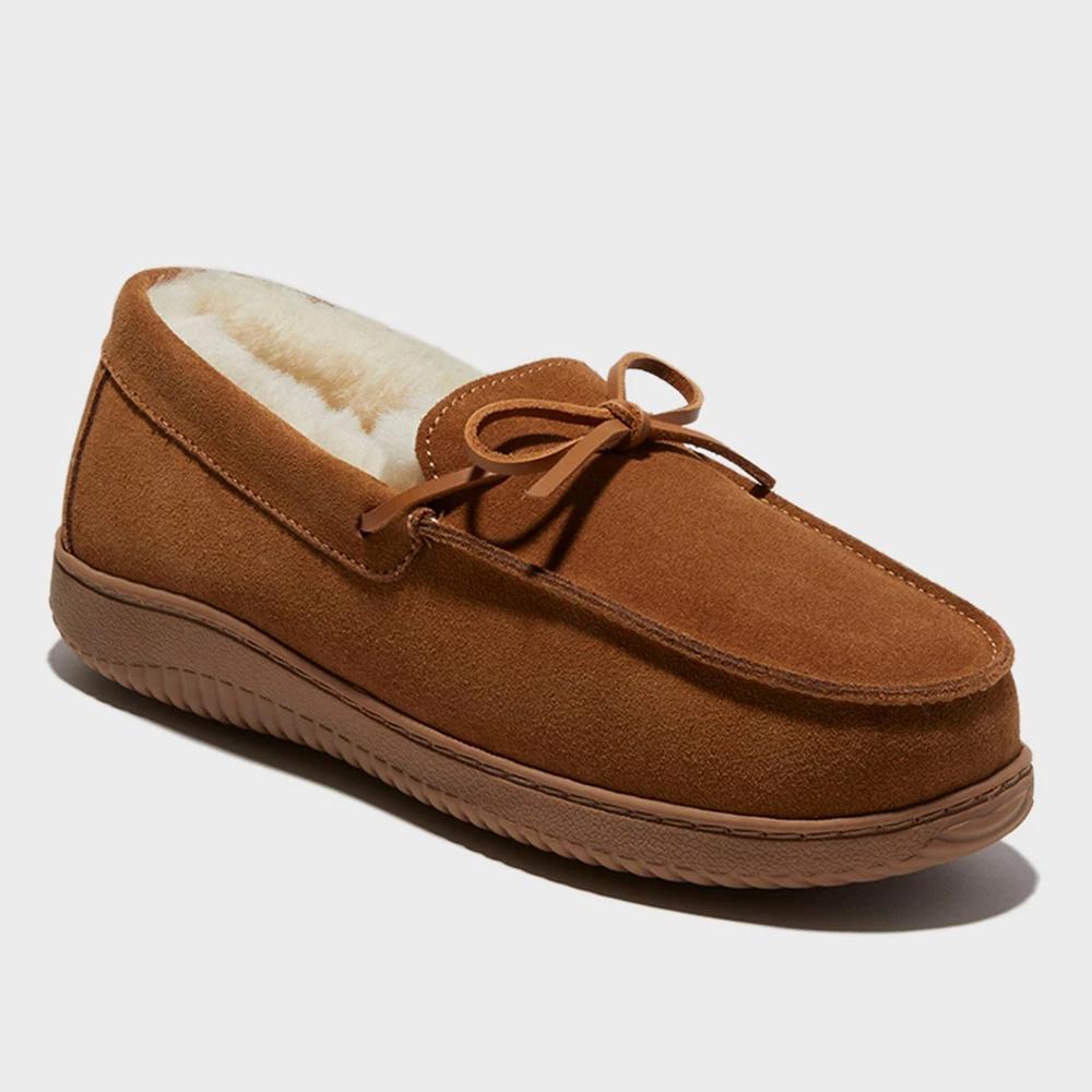 dluxe by dearfoams Mens Shearling Side Stitch Moc Slippers - Chestnut 12 Product Image