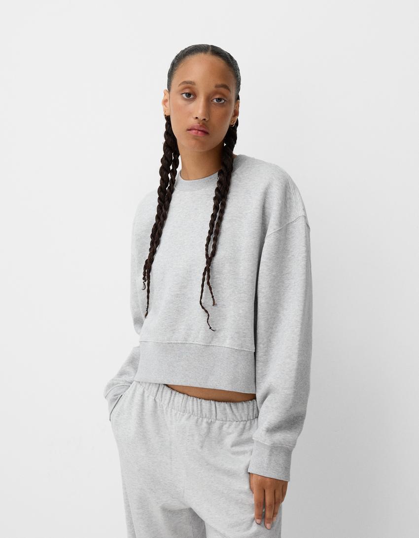 Basic sweatshirt product image