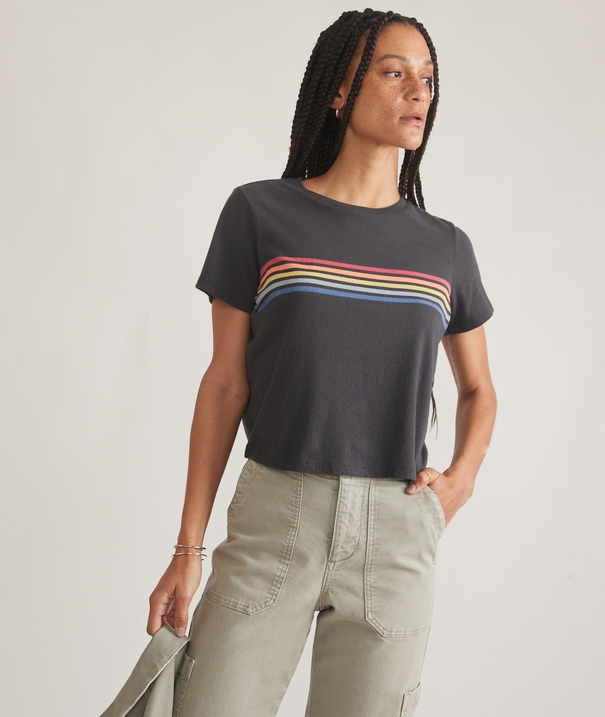 Easy Crop Graphic Tee Product Image