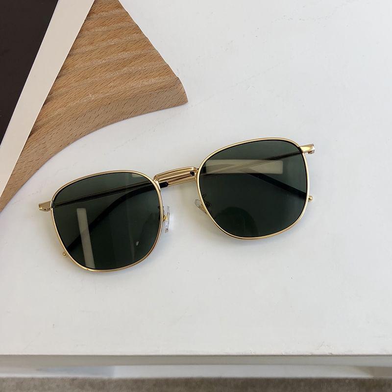 Plain Square Sunglasses Product Image