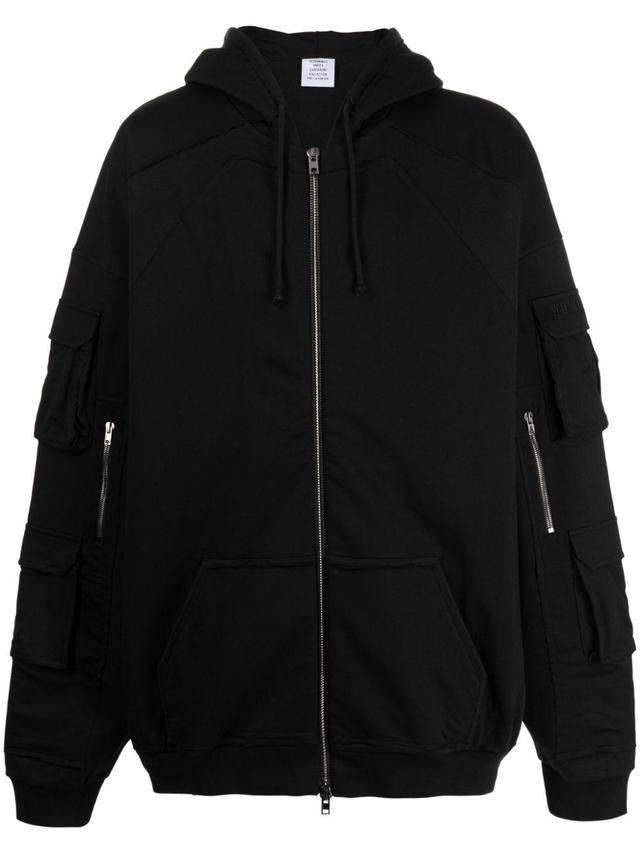 Logo-embroidered Zip-up Hooded Jacket In Schwarz Product Image