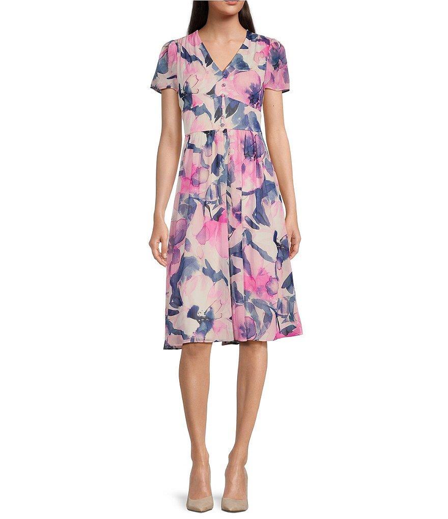 DKNY by Donna Karan Petite Size Short Sleeve V-Neck Floral Crinkle Chiffon Fit And Flare Dress Product Image