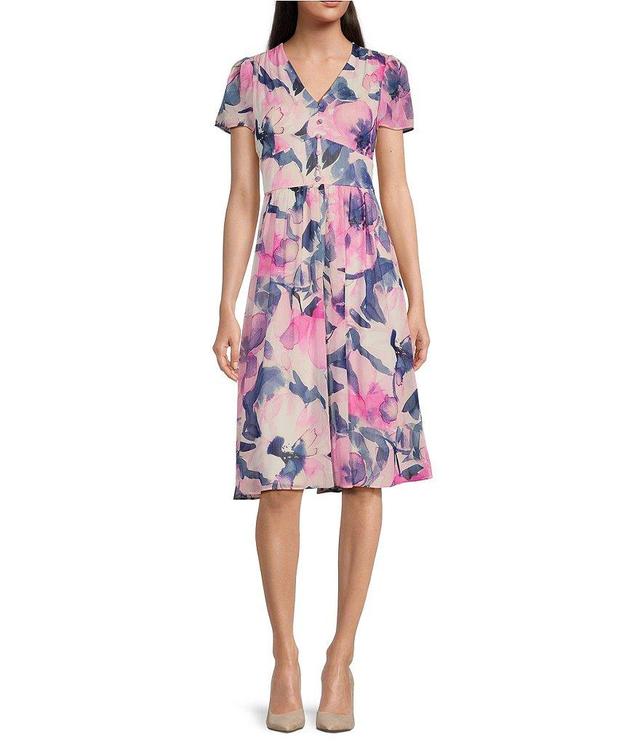 DKNY Petite Size Short Sleeve V-Neck Floral Crinkle Chiffon Fit And Flare Dress Product Image