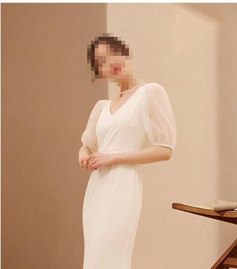 Short-Sleeve V-Neck Plain Mermaid Evening Gown Product Image