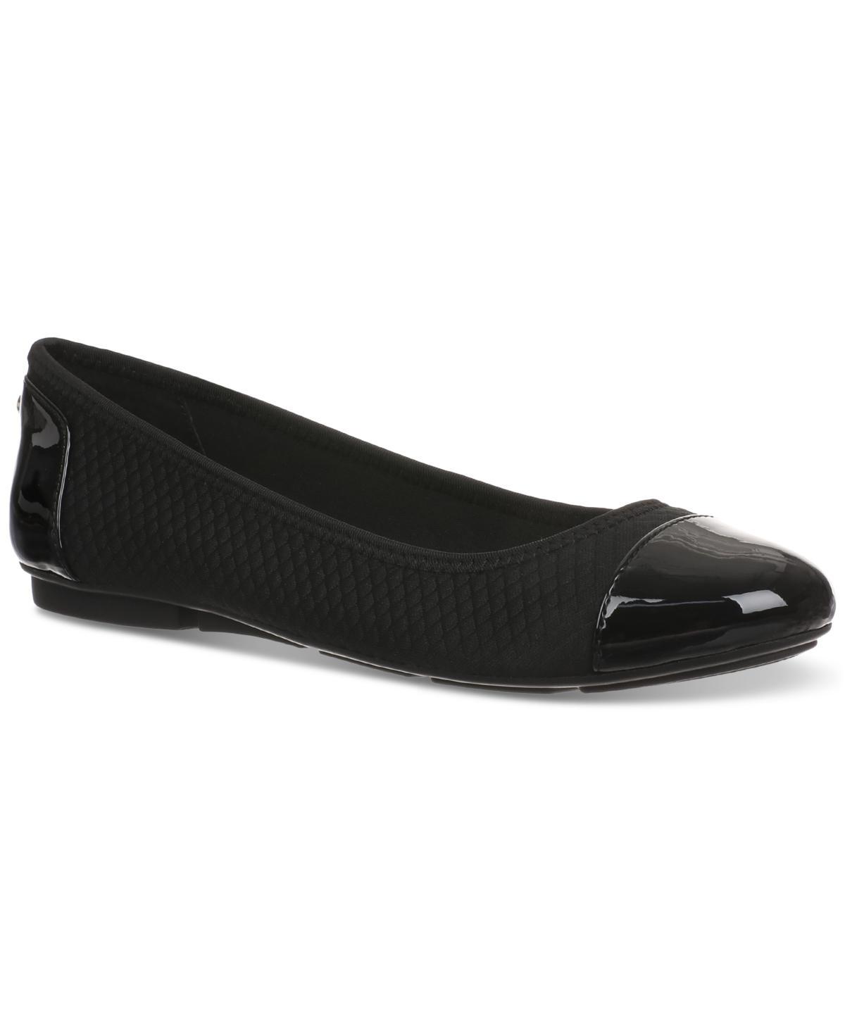 Giani Bernini Womens Taylee Memory Foam Cap Toe Ballet Flats, Created for Macys Product Image