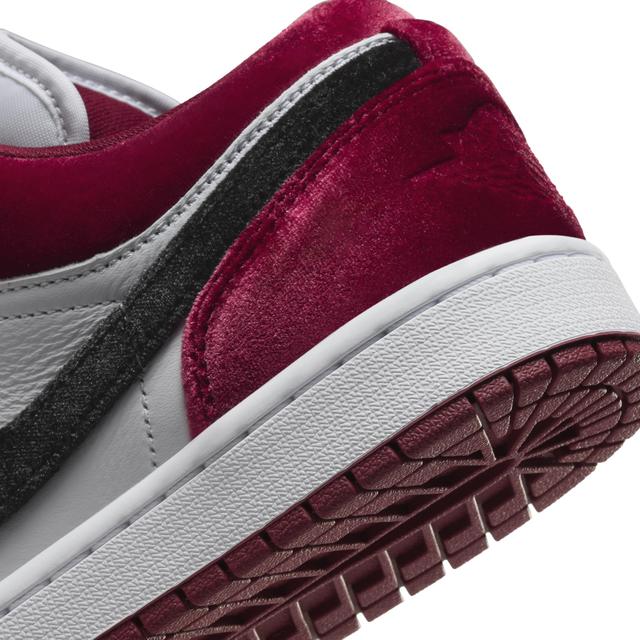 Women's Air Jordan 1 Low SE Shoes Product Image