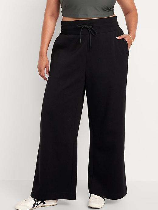 Dynamic Fleece Wide-Leg Pants Product Image