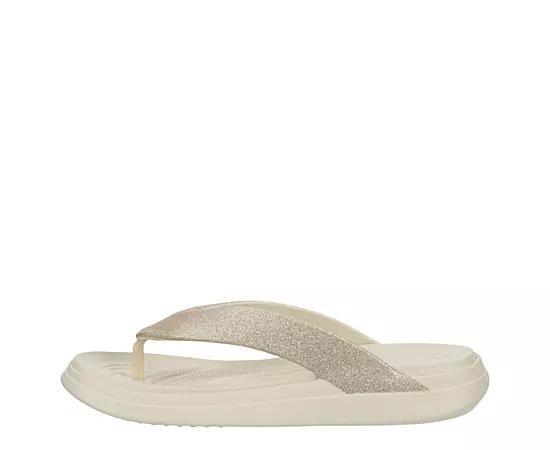 Crocs Womens Getaway Low Flip Flop Sandal Product Image