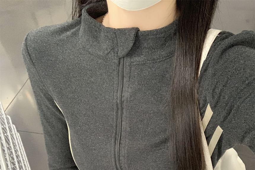 Long-Sleeve Half-Zip Striped Tee Product Image