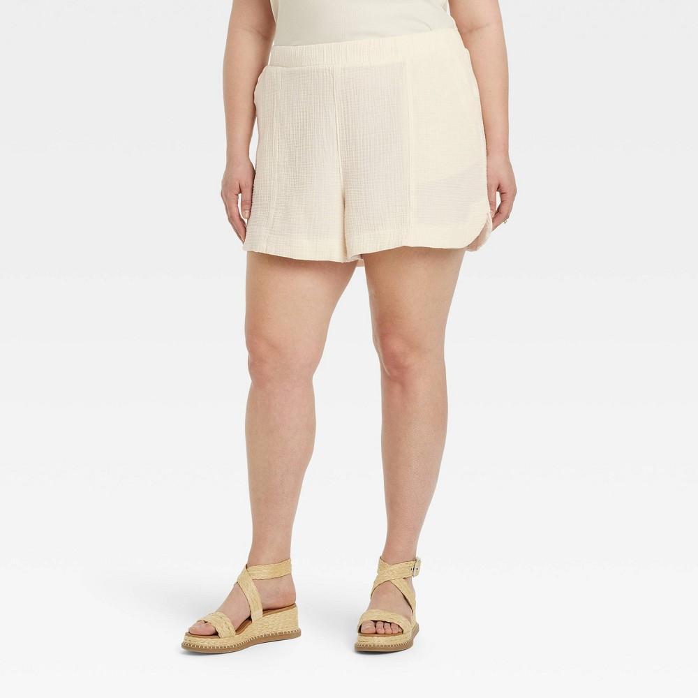 Womens High-Rise Pull-On Shorts - Universal Thread Cream 2X Product Image